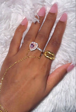 Load image into Gallery viewer, Amour Ring.