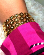 Load image into Gallery viewer, Daisy Dreams Bangle
