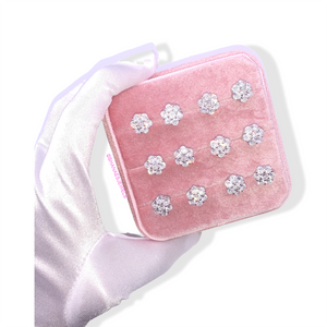 Gia Stud Earrings