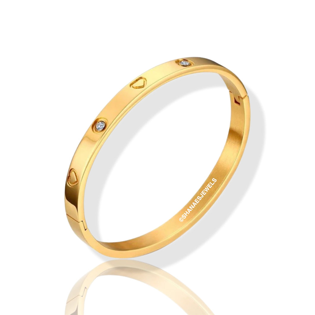 Luv bangle